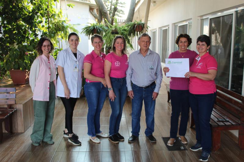 Ação do Núcleo Feminino Coprossel beneficia Casa de Repouso São Francisco Xavier 