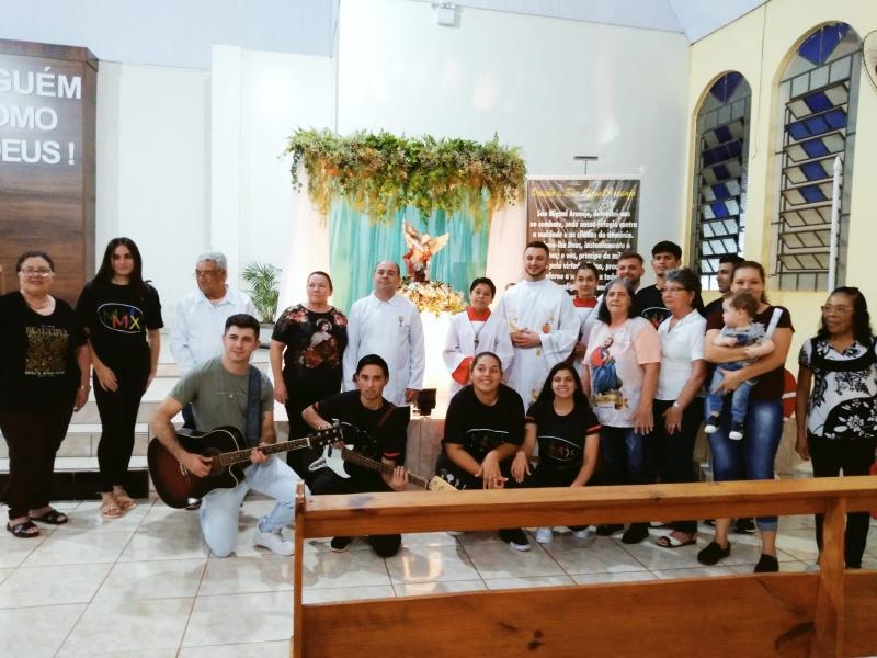 4º dia das Missas com Novenas no Bairro São Miguel teve a participação da Capela São Marcos e MMJX