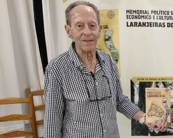 Dr. Rangel lança 2ª edição de livro