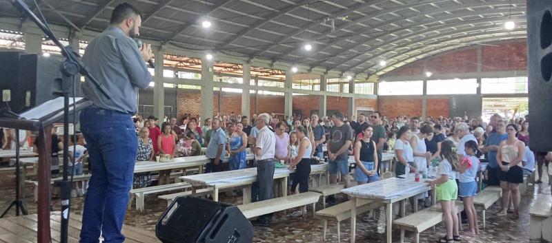 Mais de 400 almoços foram servidos na Macarronada de São Sebastião de Laranjeiras do Sul