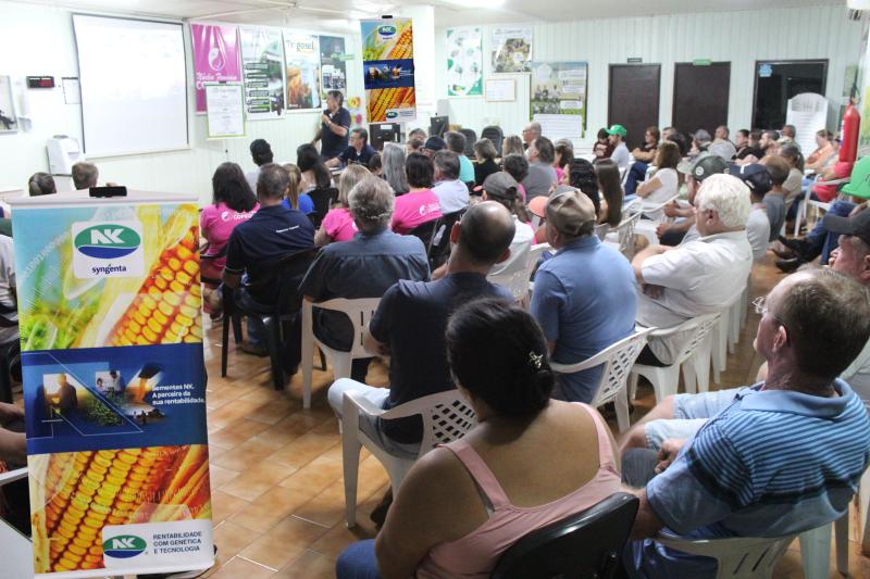 COPROSSEL - unidade de Rio Bonito do Iguaçu realizou reunião de pre-assembleia