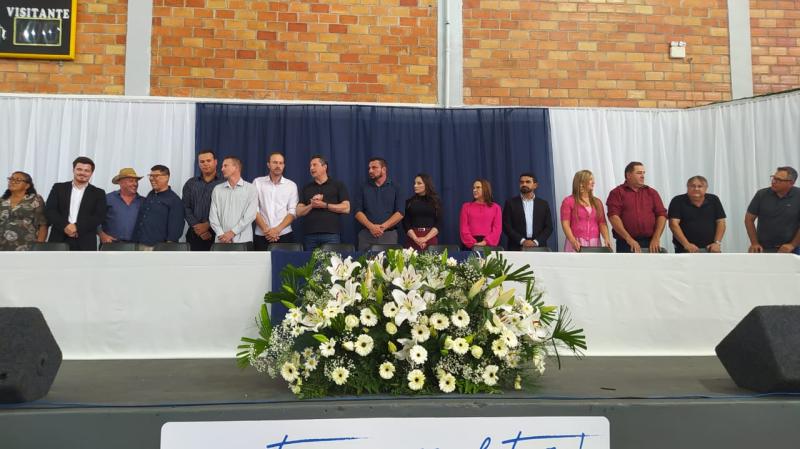 Virmond celebra 35 anos com grande festa e participação da comunidade