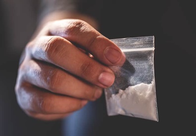 Cantagalo: Traficante Ã© preso com mais de 100 gramas de cocaÃ­na