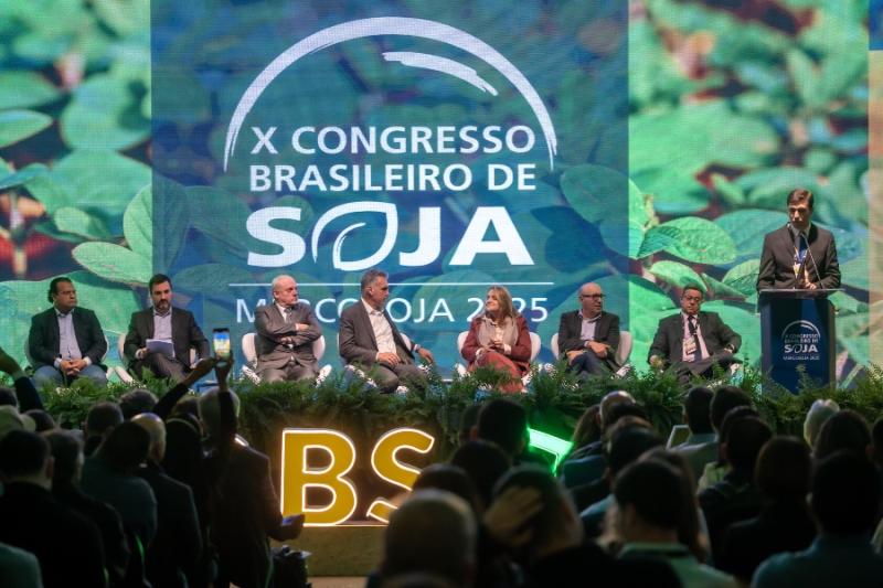 Maior fórum técnico-científico da cadeia da soja tem início em Campinas