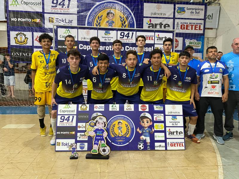 Guaraniaçu é Campeão da Copa Garotinho Coprossel de Futsal Sub 17
