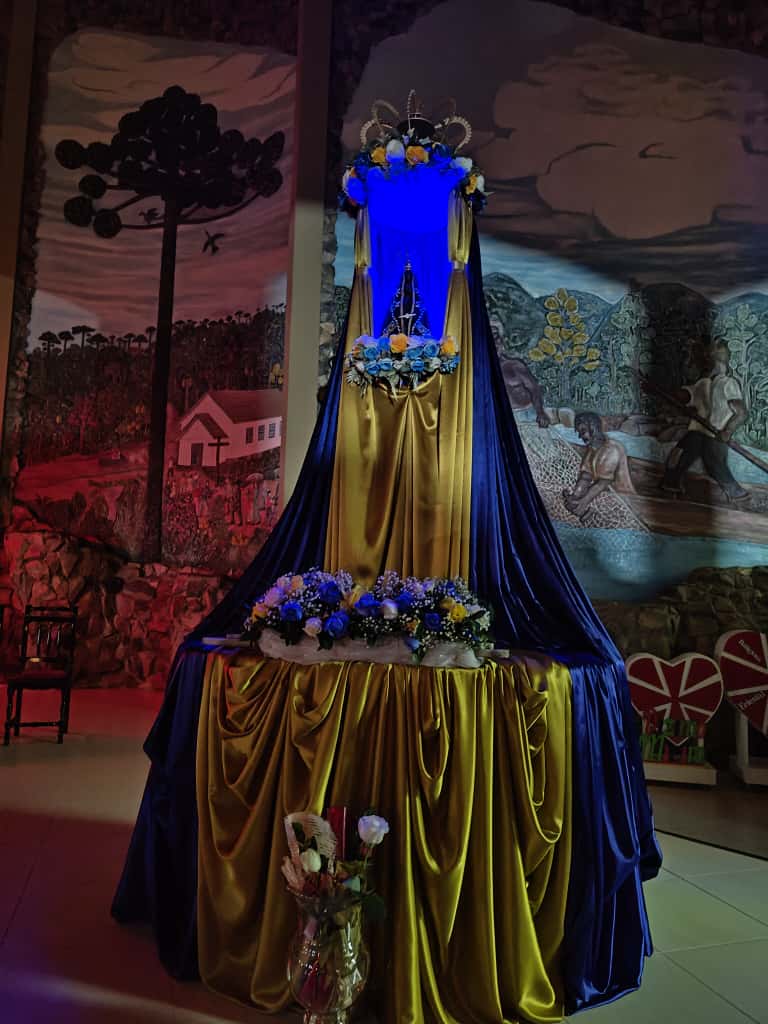 Chegada da Imagem Peregrina emociona fiéis em Laranjeiras do Sul