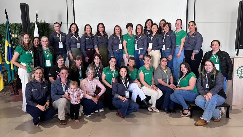 Laranjeiras do sul sedia seu 1º Encontro Regional de Coordenadoras da Comissão de Mulheres da Faep