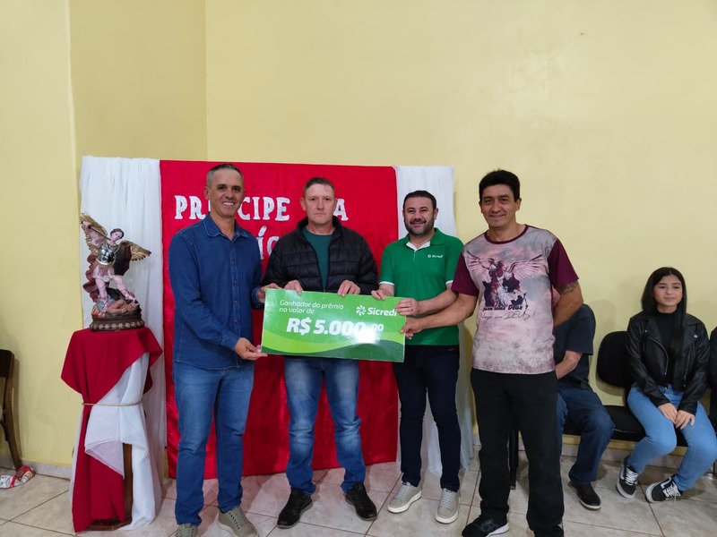 Comunidade São Miguel entrega prêmios da Contribuição Premiada e apresenta balanço financeiro