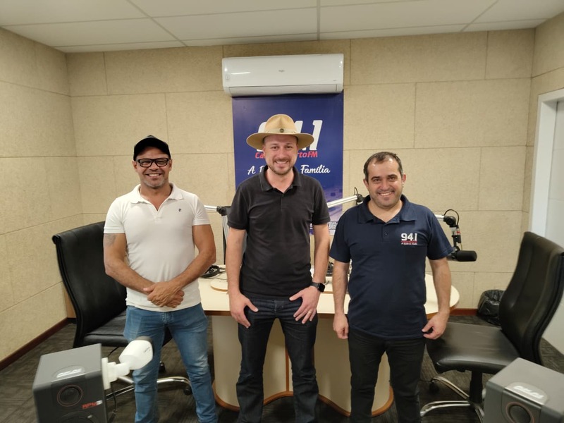 Prefeito Jaison Mendes participa do Jornal da Campo FM e atualiza situação de Laranjeiras do Sul após vendaval